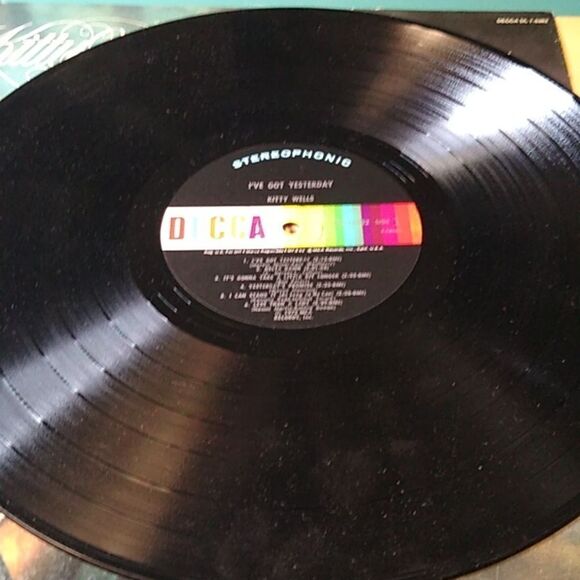 Kitty Wells Vintage Vinyl Record with Blue Cover - Picture 7 of 10